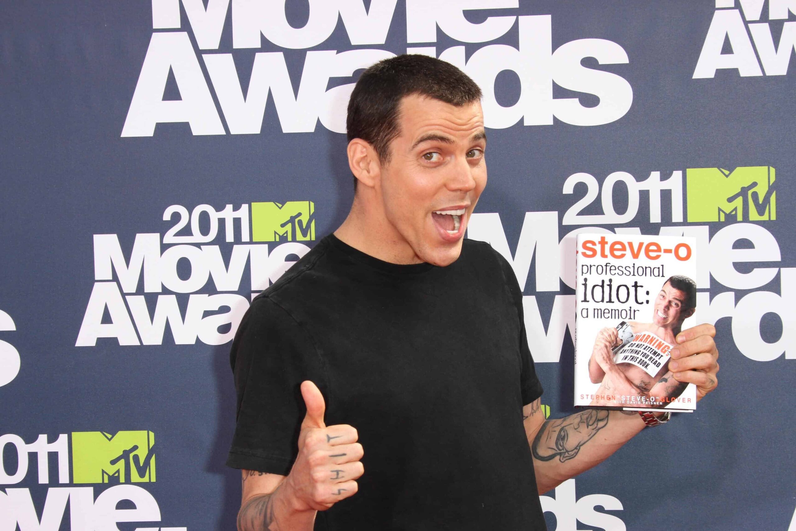 Steve-o At The 2011 Mtv Movie Awards Arrivals Gibson Amphitheatre